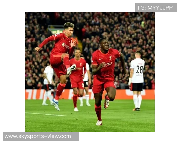 欧冠激战利物浦大胜本菲卡五球狂潮战术解析引发全场狂欢