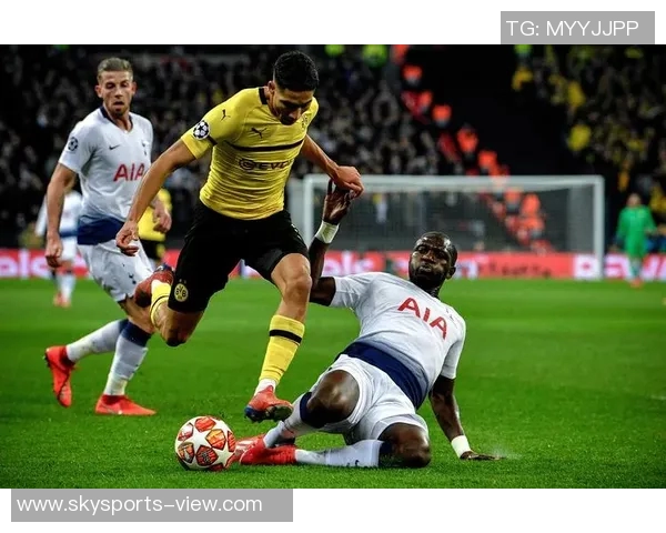 世界杯热刺与多特蒙德激战成平局绝杀瞬间引发全场热议